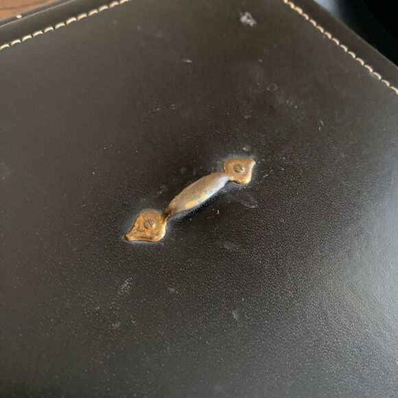 Vintage Dresser Caddy Faux Leather Box with Lid Red Flocked Velvet Valet - Picture 6 of 10